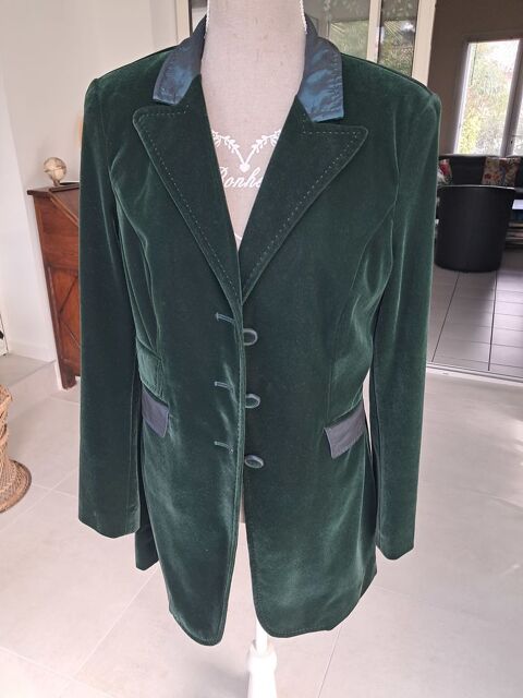 Magnifique veste velours vert fonc� 35 Cournonterral (34)