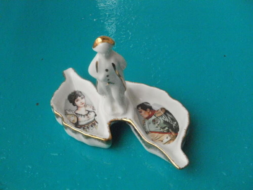 Ancienne saliere et poivriere Napol&eacute;on et Josephine Cuisine