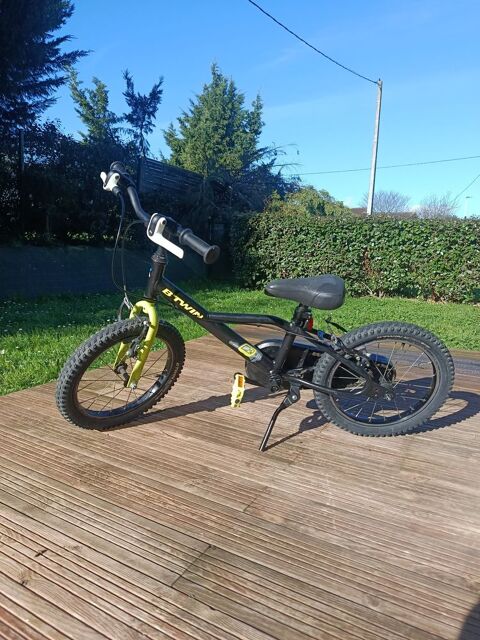 V�lo enfant 16 pouces B'TWIN Dark Hero ? excellent �tat 55 Toulouse (31)