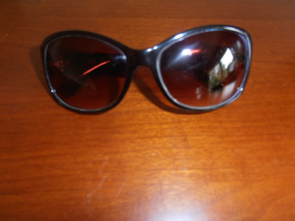 Lunettes solaires Bijoux et montres