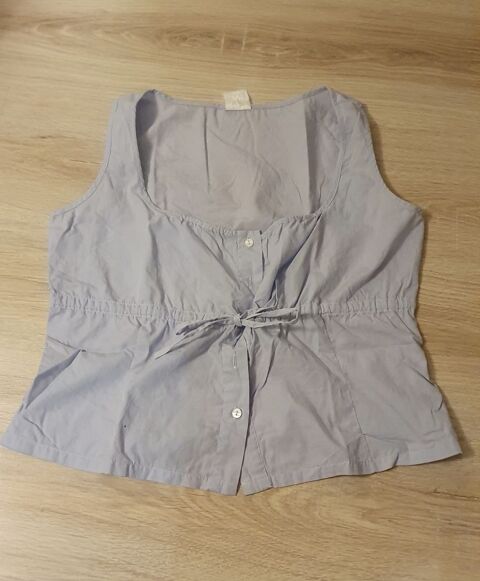 petit haut sans manches bleu clair M 1 Monistrol-sur-Loire (43)