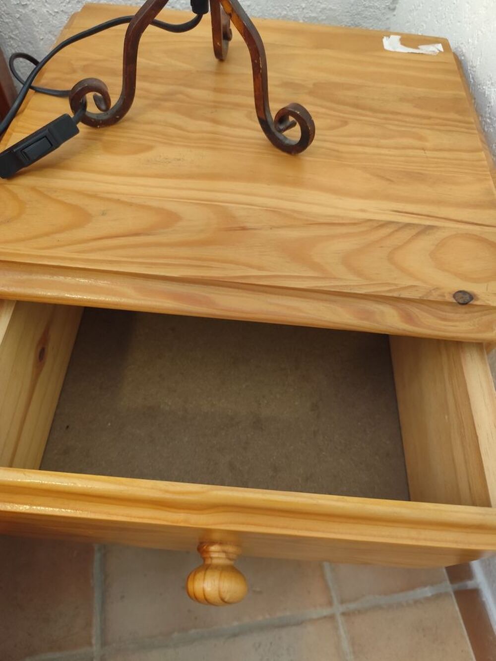 Table de nuit Meubles