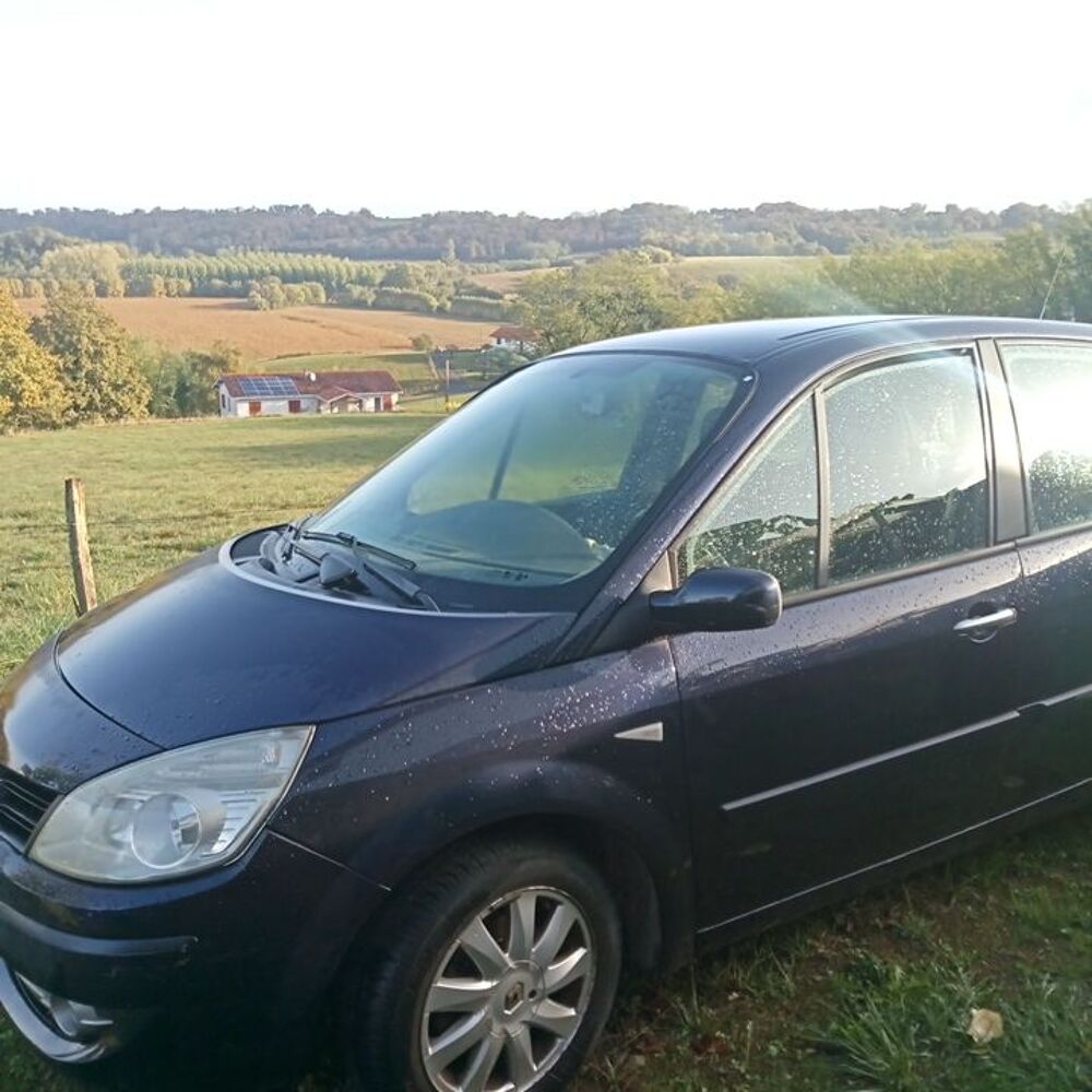 Sc&eacute;nic II Scenic 1.5 dCi 105 eco2 Authentique 2008 occasion 64520 Bidache
