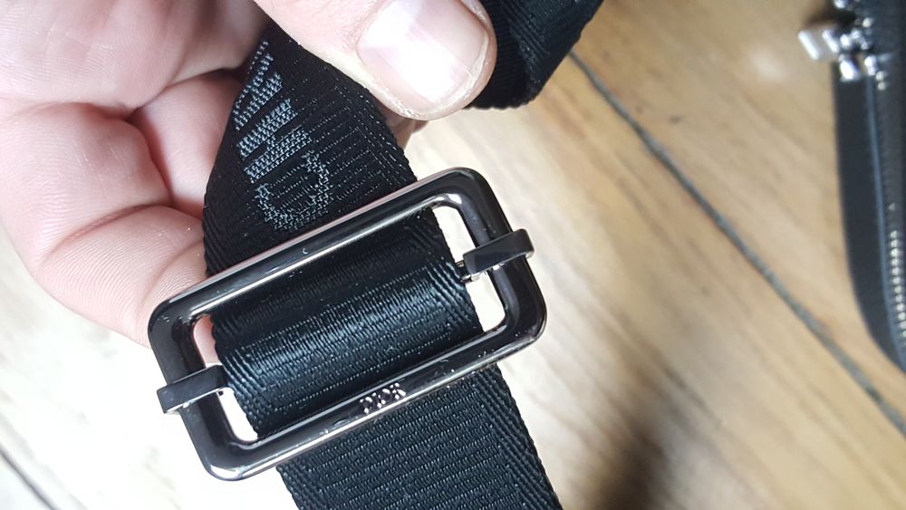 Sac &agrave; bandouli&egrave;re Dior Homme , sacoche Messenger Rider 2.0 Maroquinerie