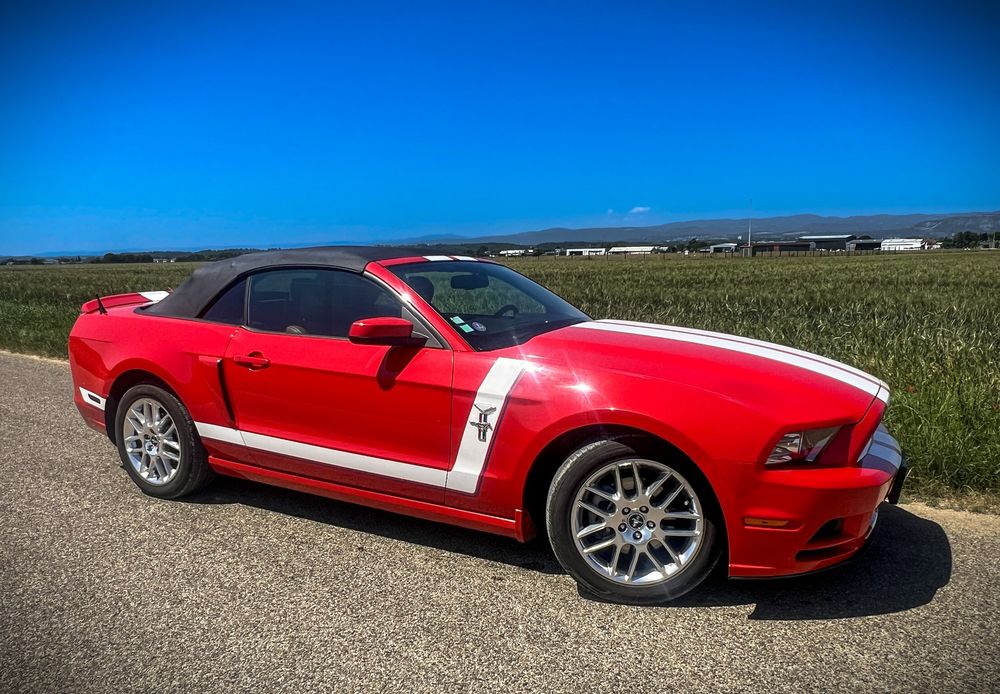 Mustang 3.7 v6 2012 occasion 26800 Portes-l&egrave;s-Valence