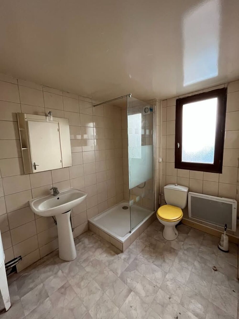 Location Appartement Appartement meublé avec cour et jardinet Thourotte