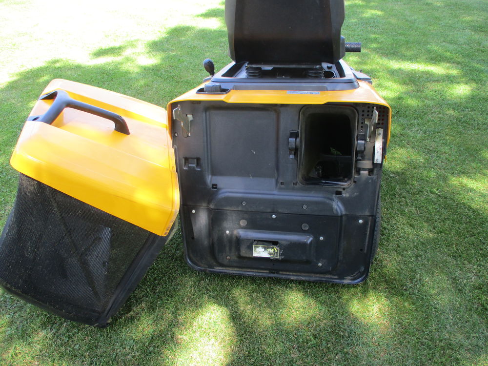 tondeuse tracteur Jardin