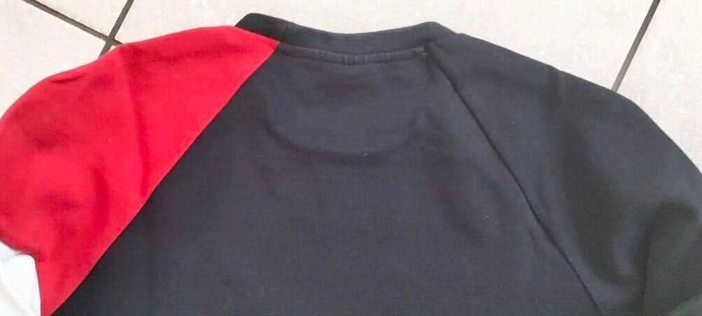 POLO LE COQ SPORTIF
TAILLE XS Vêtements