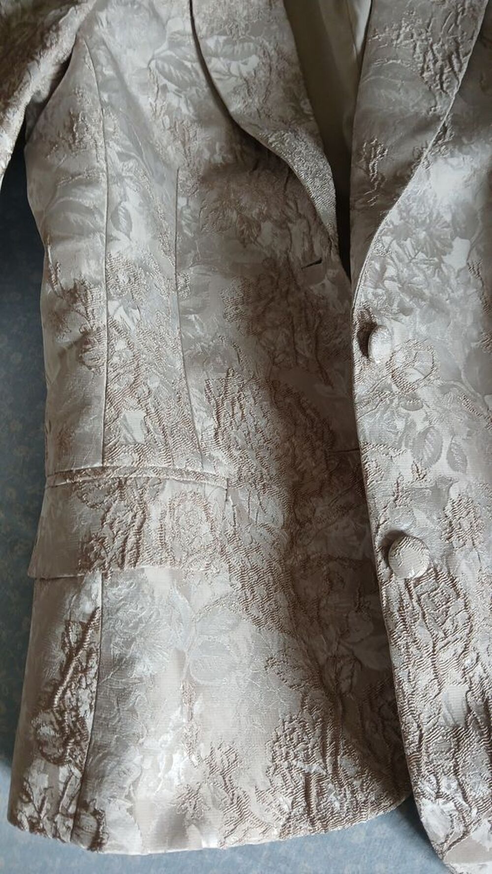 Veste beige aspect moir&eacute; Vêtements