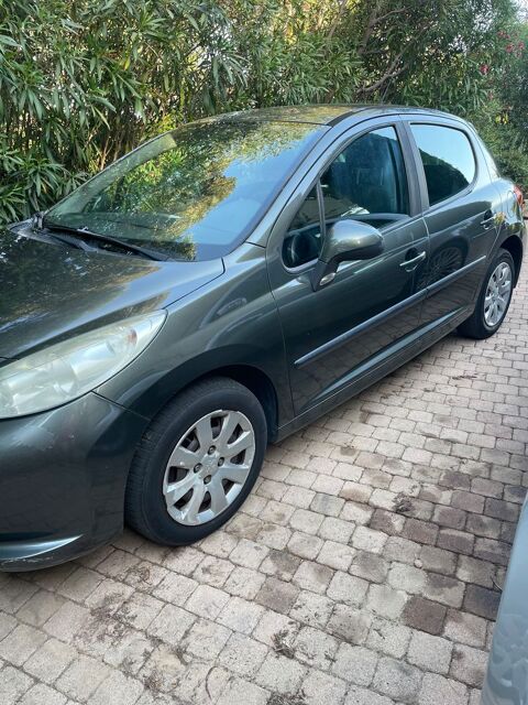 Peugeot 207 1.4e 16v 90ch Urban 2007 occasion Les Issambres 83380