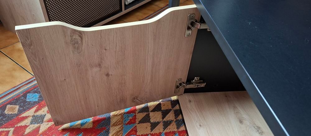 Table basse
Meubles