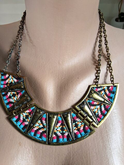 Collier 4 Marcillat (63)