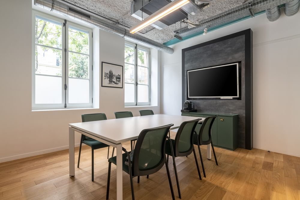   Accès tout compris à un bureau professionnel à louer 10 personnes à Paris, 64 Avenue Parmentier  