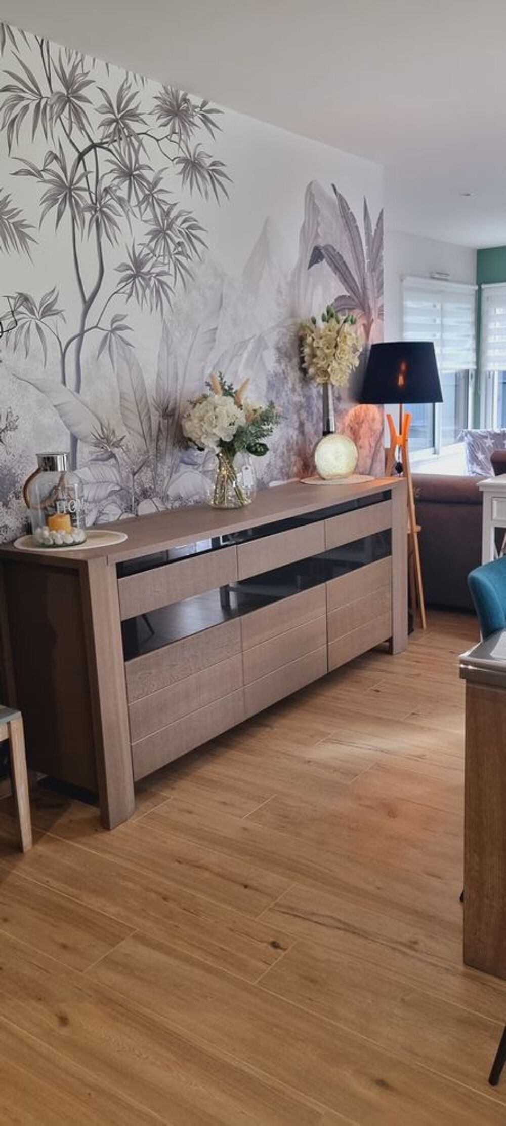 Salle &agrave; manger moderne en bois Meubles