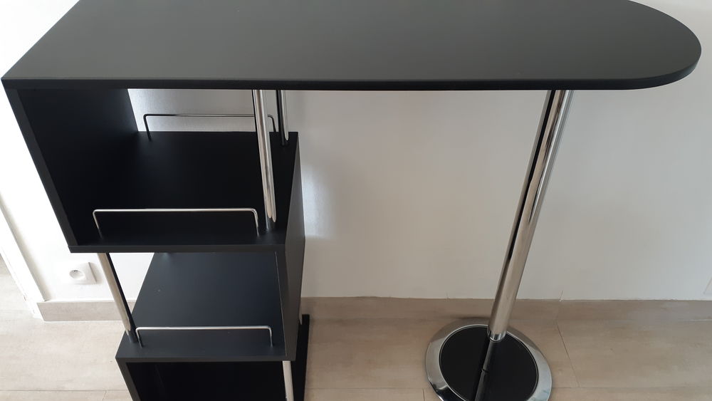 Bar de salon design Meubles