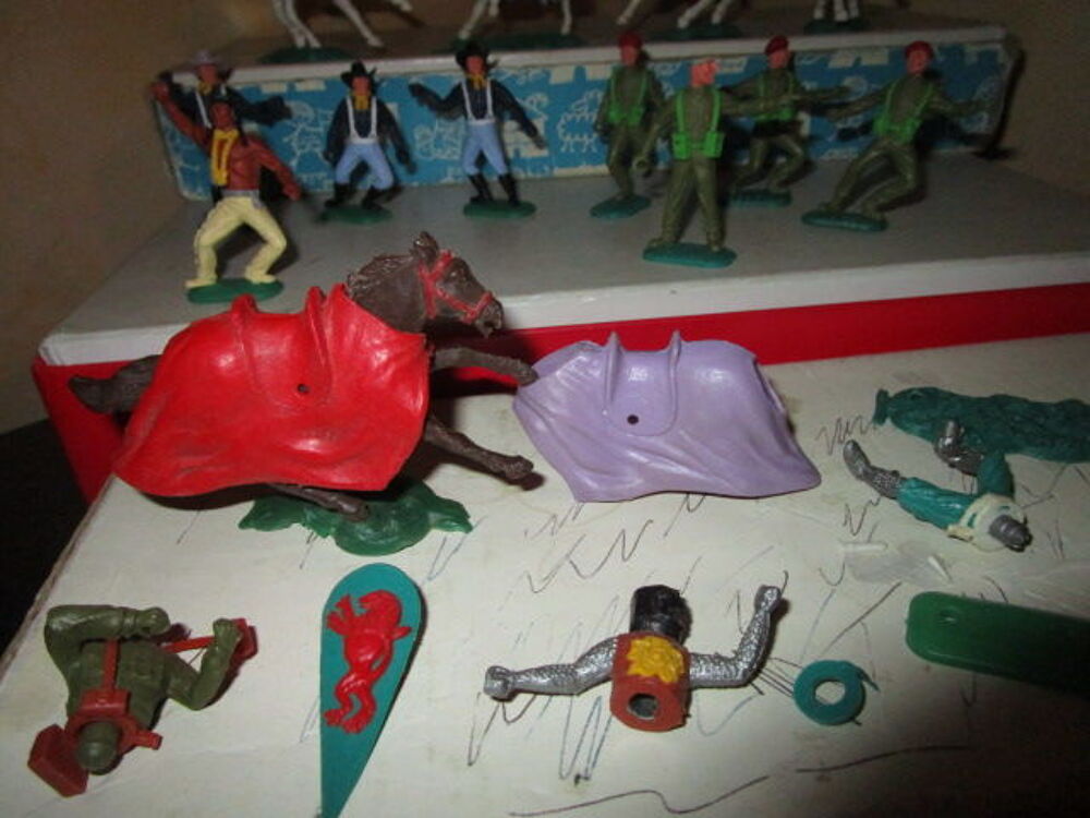 FIGURINE SOLDATS TIMPO Jeux / jouets