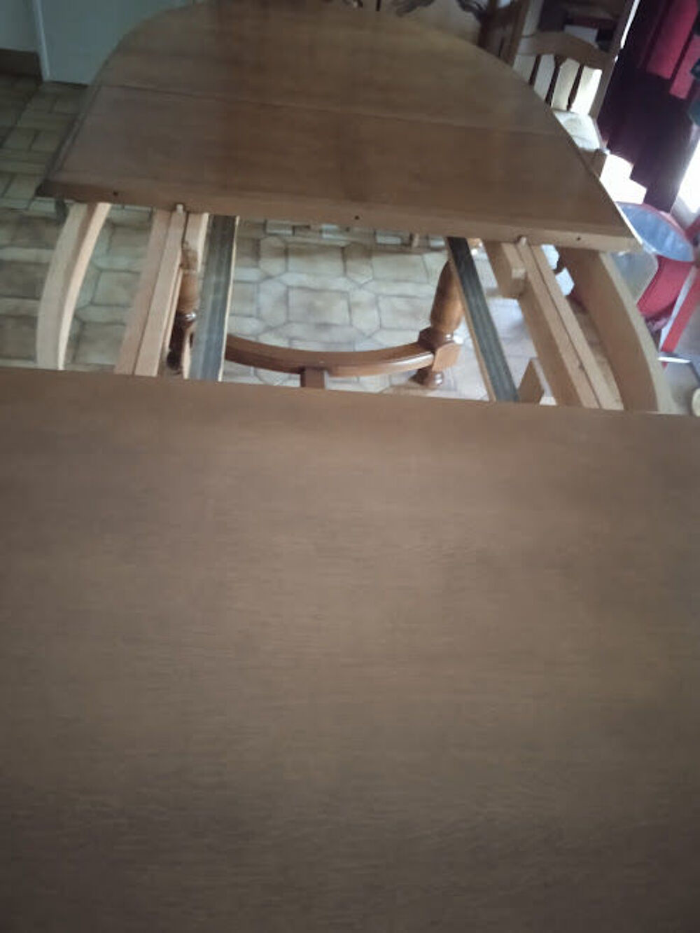 TABLE de SALLE &agrave; MANGER Meubles