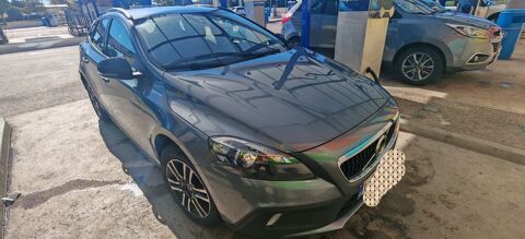 Volvo v40 Cross Country D3 150 Summum