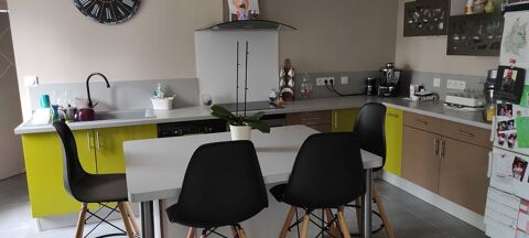 Cuisine amnage TBE Affaire + hotte + plaque indu 1000 Pompaire (79)