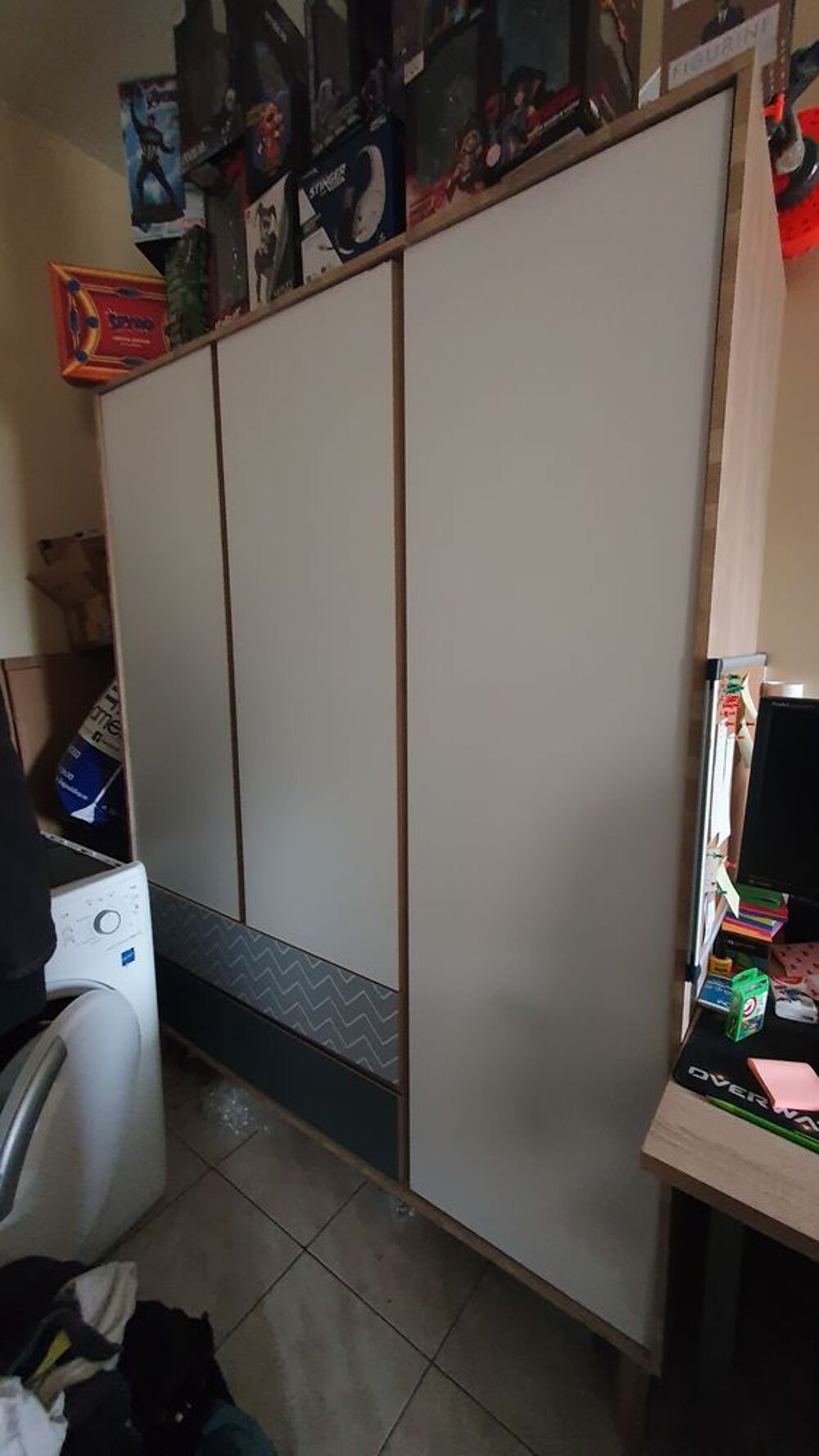 Grande armoire (LARVIK) Meubles