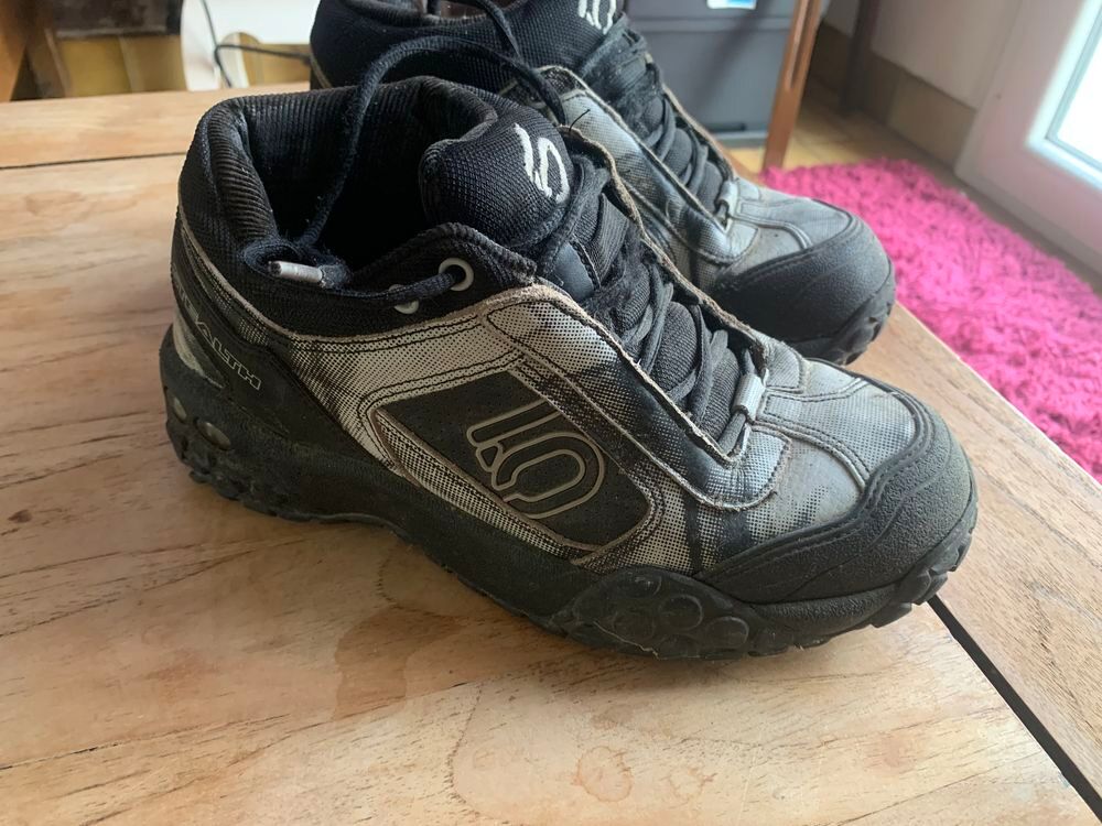 Chaussures vtt fiveten Chaussures