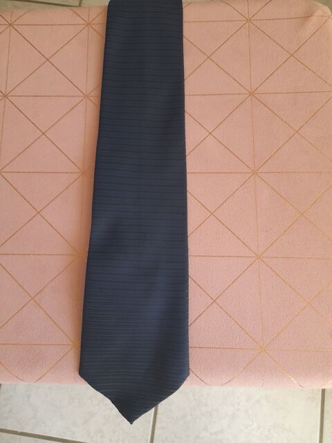 Cravate 1 Craponne (69)