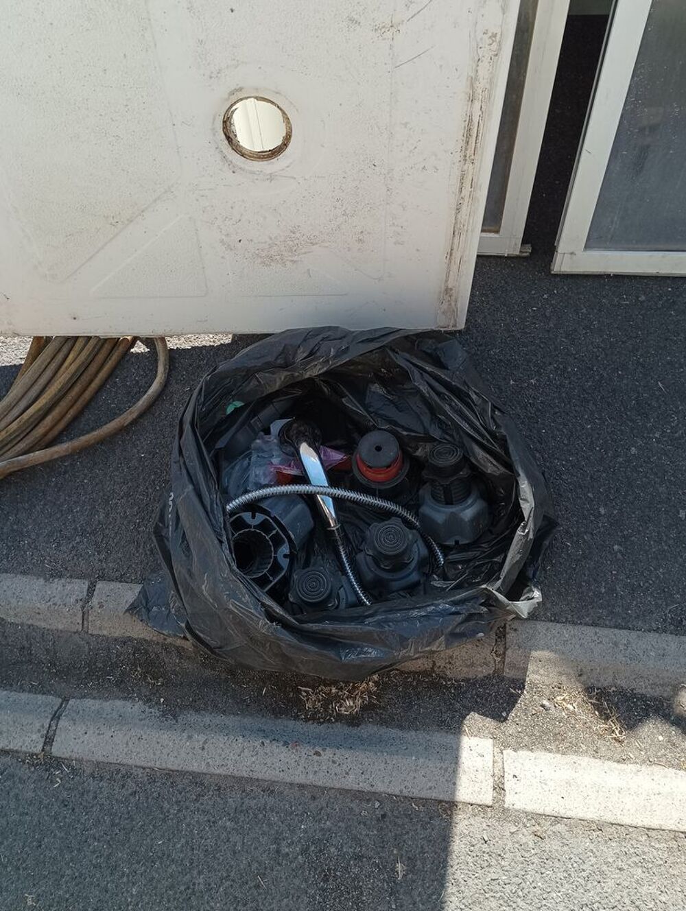 Douche pour personne &acirc;g&eacute;e Meubles