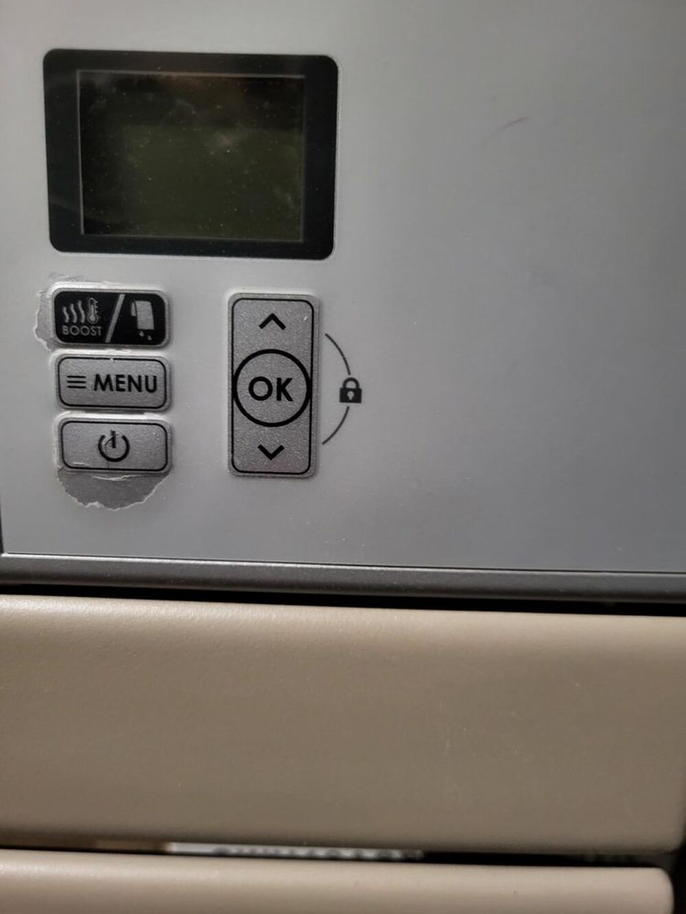 S&egrave;che serviette &eacute;lectrique NF Marque sauter 
Electroménager