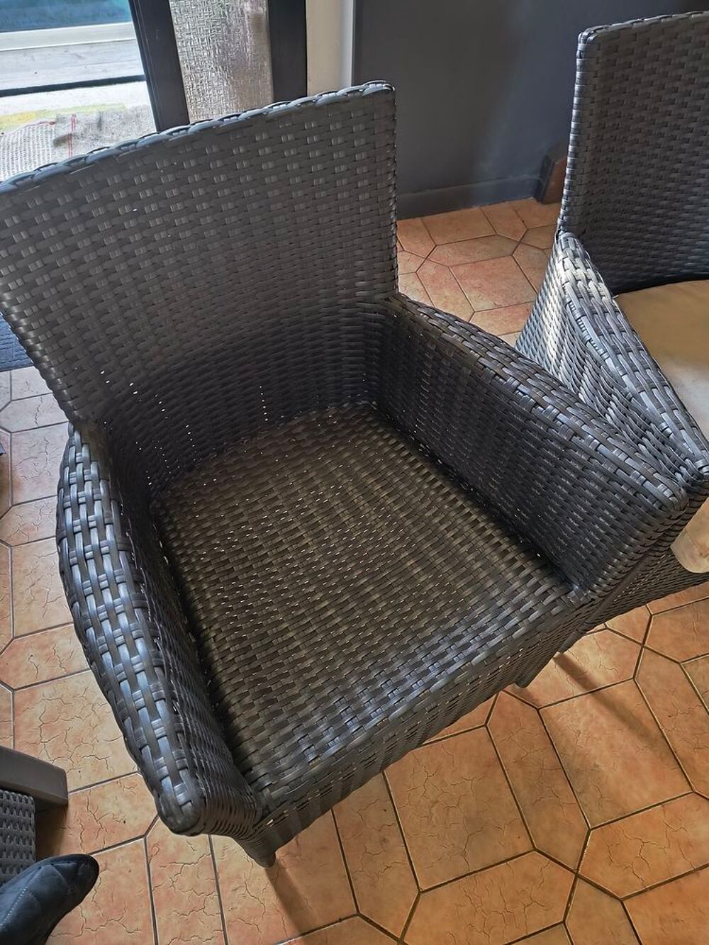Fauteuils poly rotin en TBE Meubles