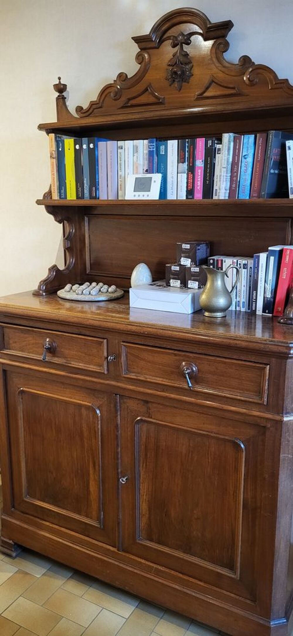 meuble vintage en noyer Meubles