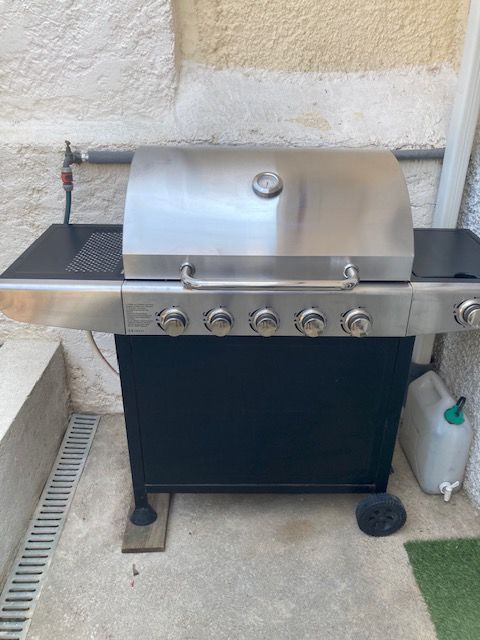 Barbecue a gaz 90 Perpignan (66)