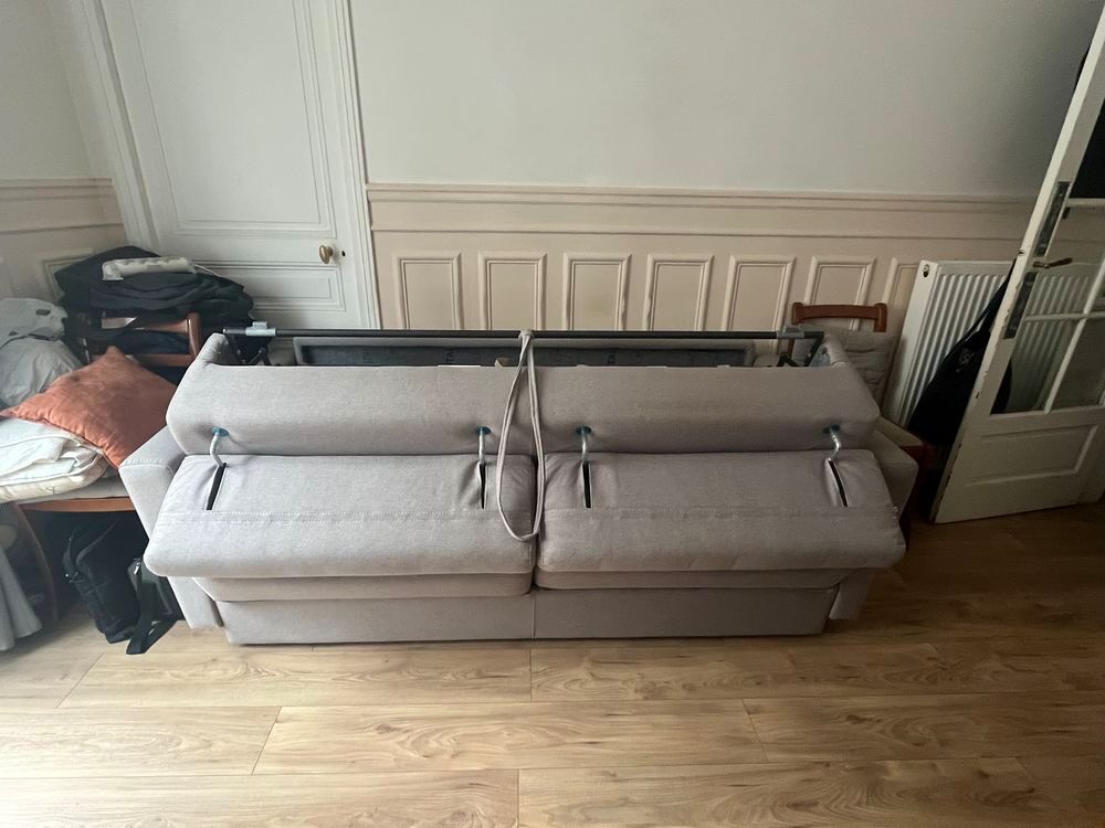 Canap&eacute; convertible INSIDE 75 -Tr&egrave;s bon &eacute;tat (2023) Meubles