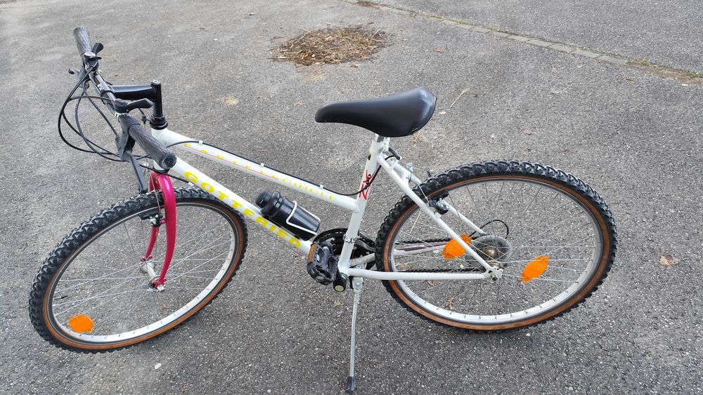V&eacute;lo FEMME type VTT
Vélos