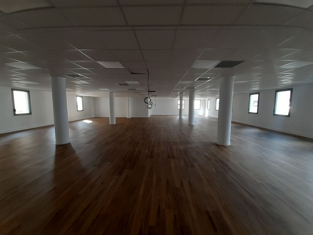   BUREAUX A LOUER - AMIENS SUD - de 110 m² à 246 m² environ Dury