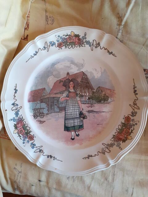 TRES JOLI PLAT DIAMETRE 31.5 OBERNAI NUMEROTE 30 Levainville (28)