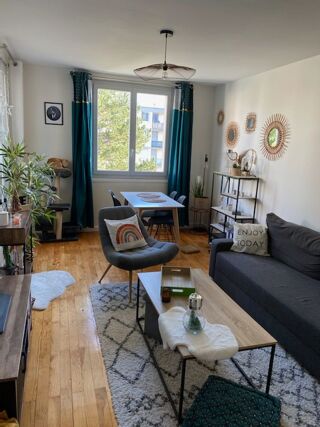  Appartement à louer 3 pièces 46 m²