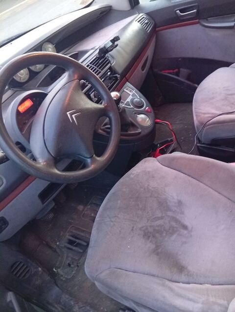 Citro&euml;n C8 2.0 HDi 110 2006 occasion Longu&eacute;-Jumelles 