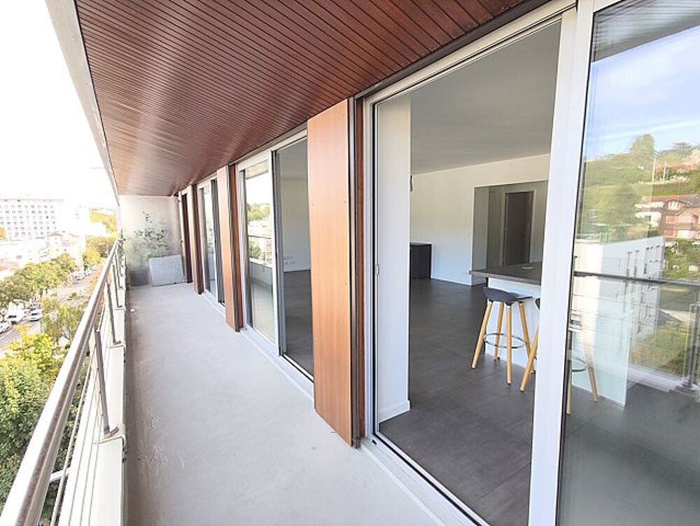 Vente Appartement Etat neuf et étage élevé ! Chaville