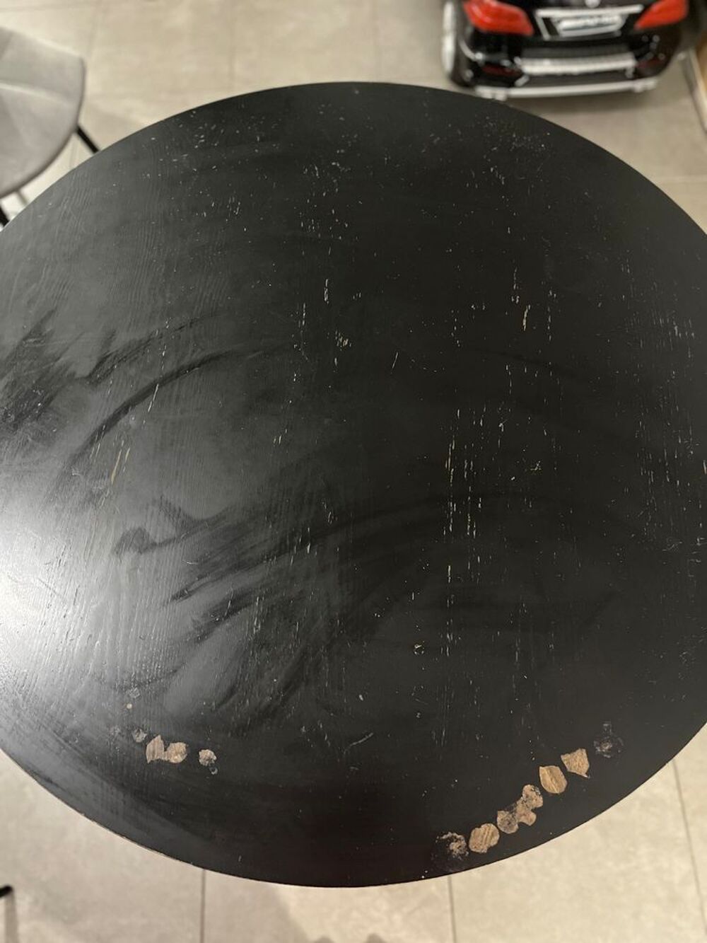 Table &agrave; manger &agrave; d&eacute;battre Meubles
