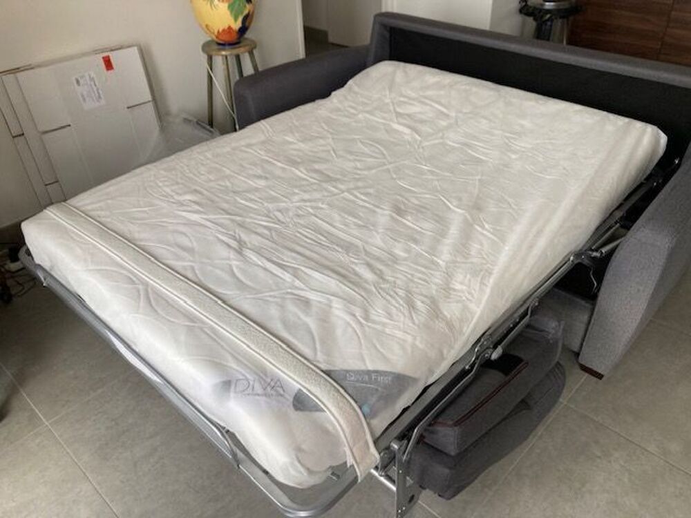 Canap&eacute; convertible 3 places ? Couchage 140x190 ?Matelas DIVA Meubles