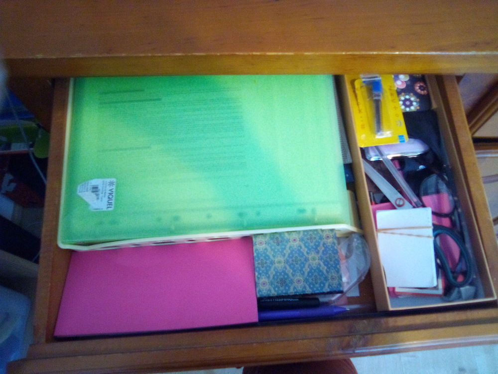 BUREAU FONCTIONNEL EN BON ETAT Meubles