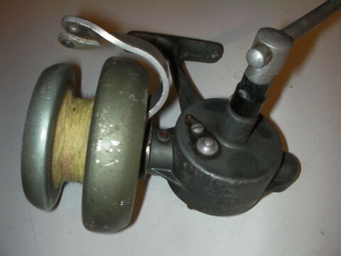 Moulinet lancer lourd mer RU 25 Roques (31)