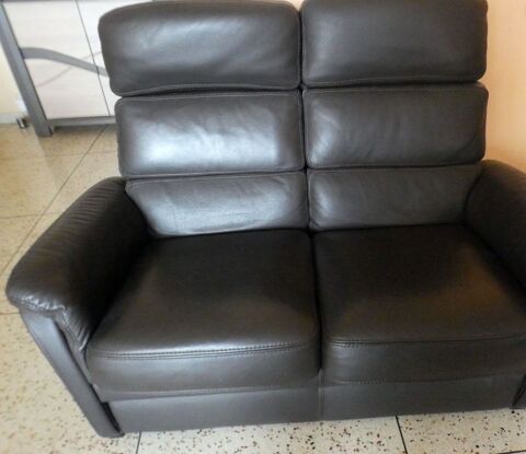 Divan deux places en cuir vachette pleine fleur marron 0 Marseille 15 (13)