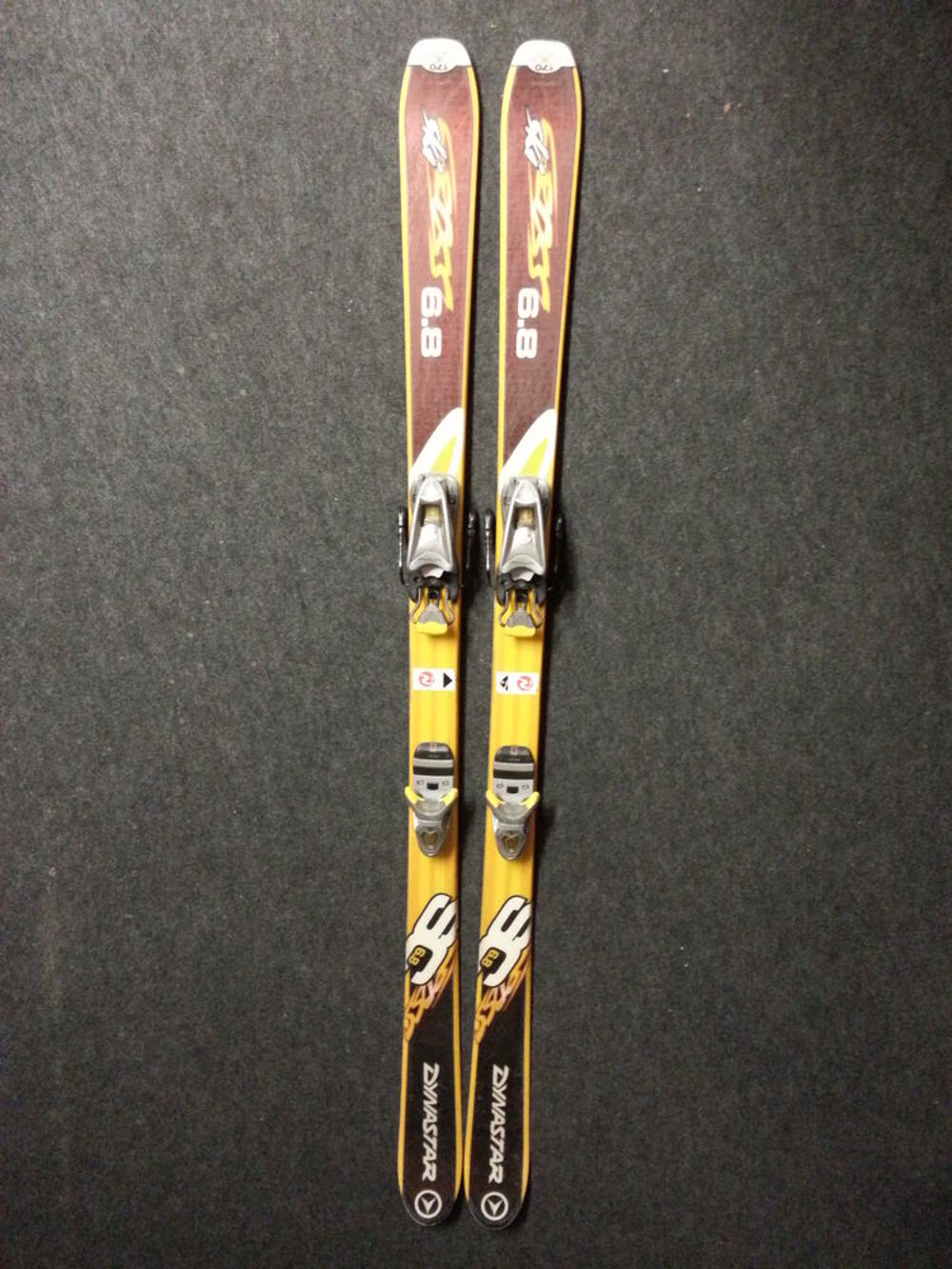 Skis cross Sports
