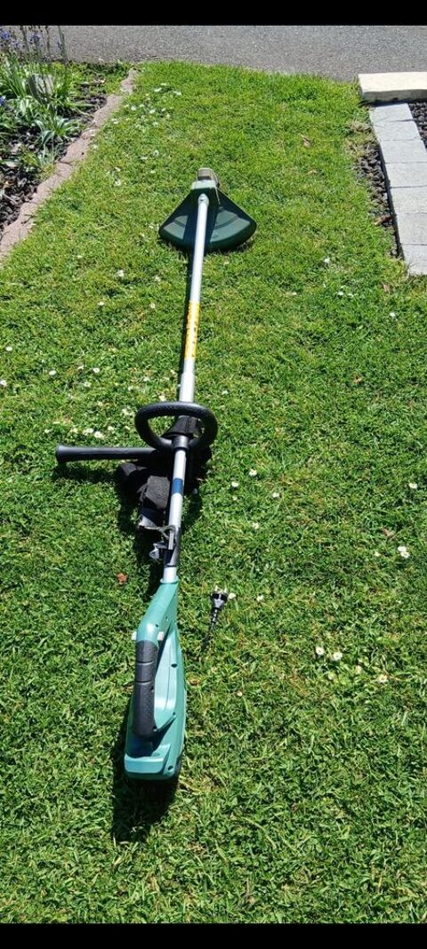 Rotofil de marque Bosch �lectrique 60 Saint-L�ger-du-Bourg-Denis (76)