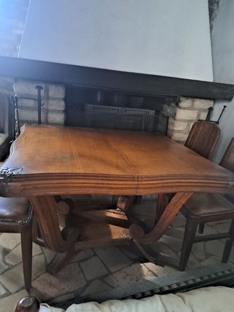 Belle table en chêne avec 5 chaises confortables 120 Châtillon-sur-Seine (21)