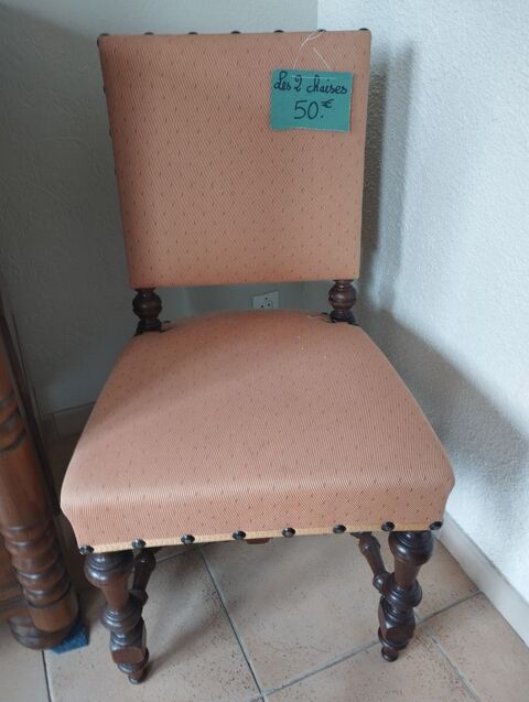 Lot de 2 Chaises 40 Buxerolles (86)