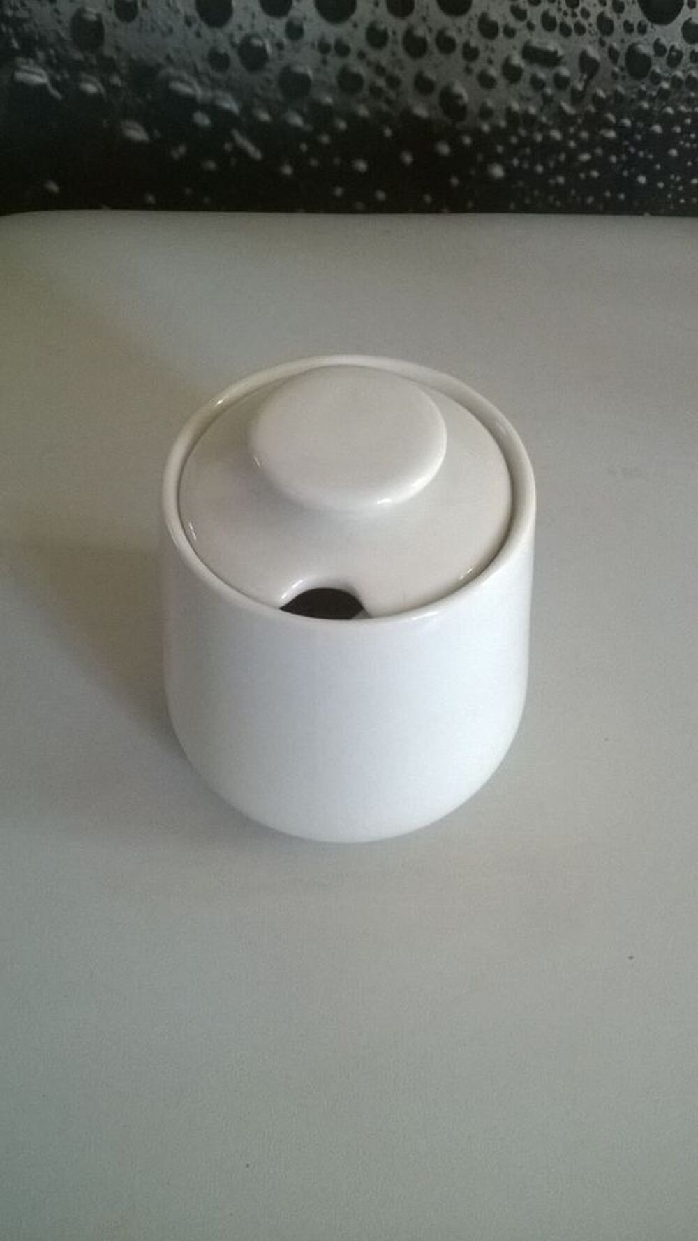 Joli sucrier Marque HEMA 
QUASI NEUF Cuisine