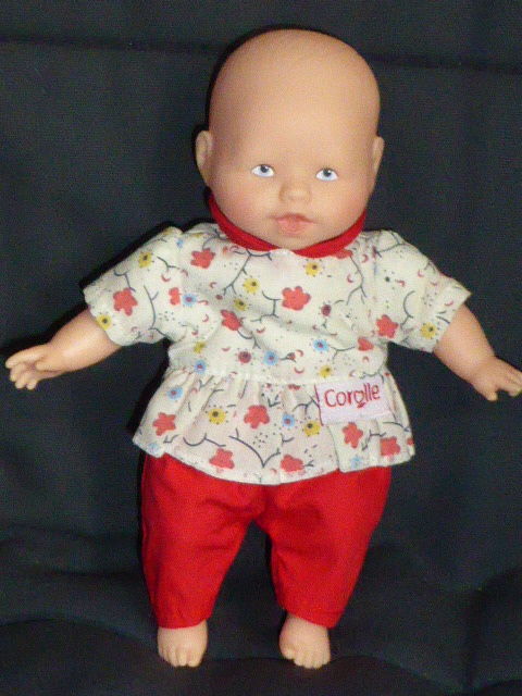 Corolle poup�e mini calin fleurs rouges 12 Rueil-Malmaison (92)