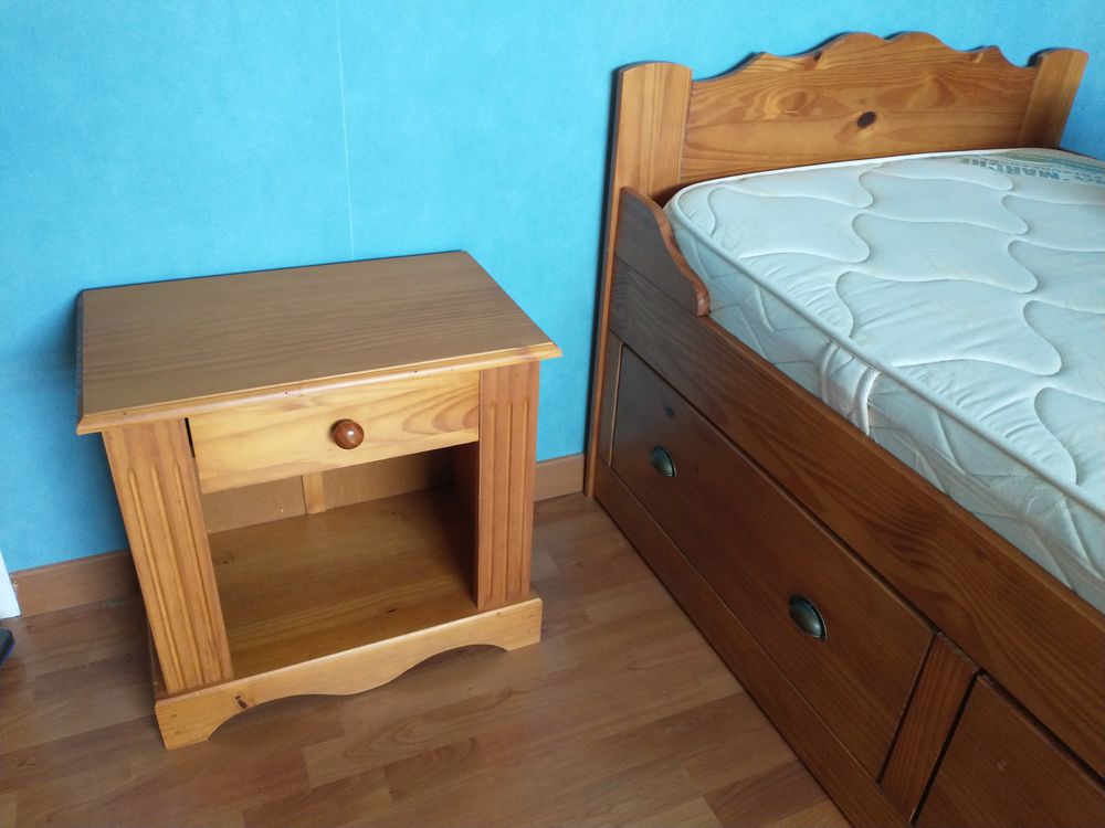 Table de chevet Authentic Style Meubles
